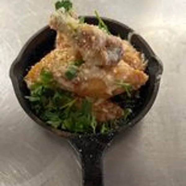 Garlic parm wings